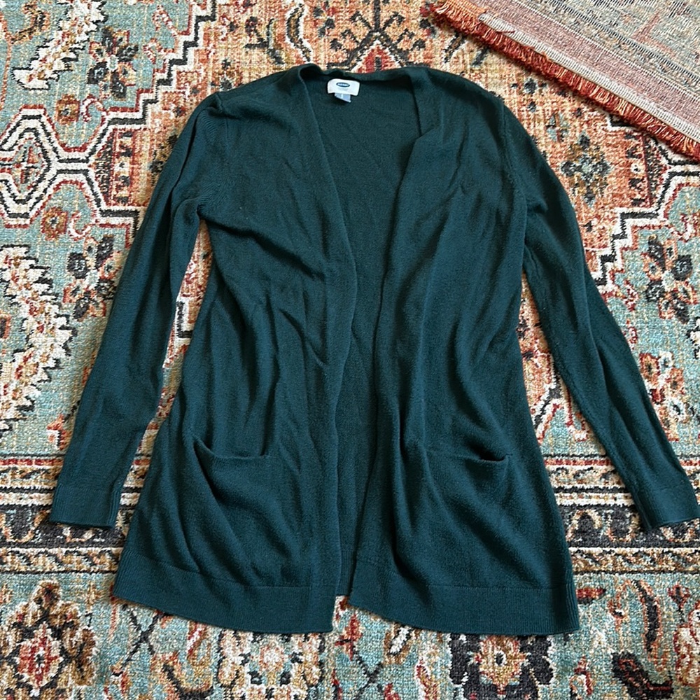 Old navy cardigan